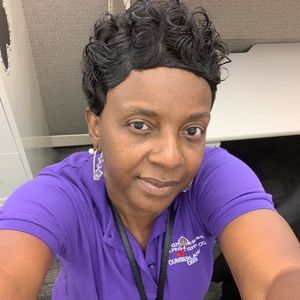 Meet your Posher, Angela